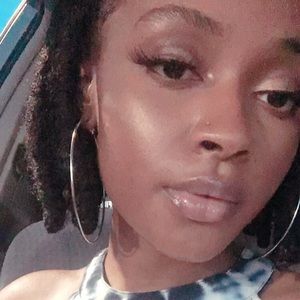 Meet your Posher, Chelc